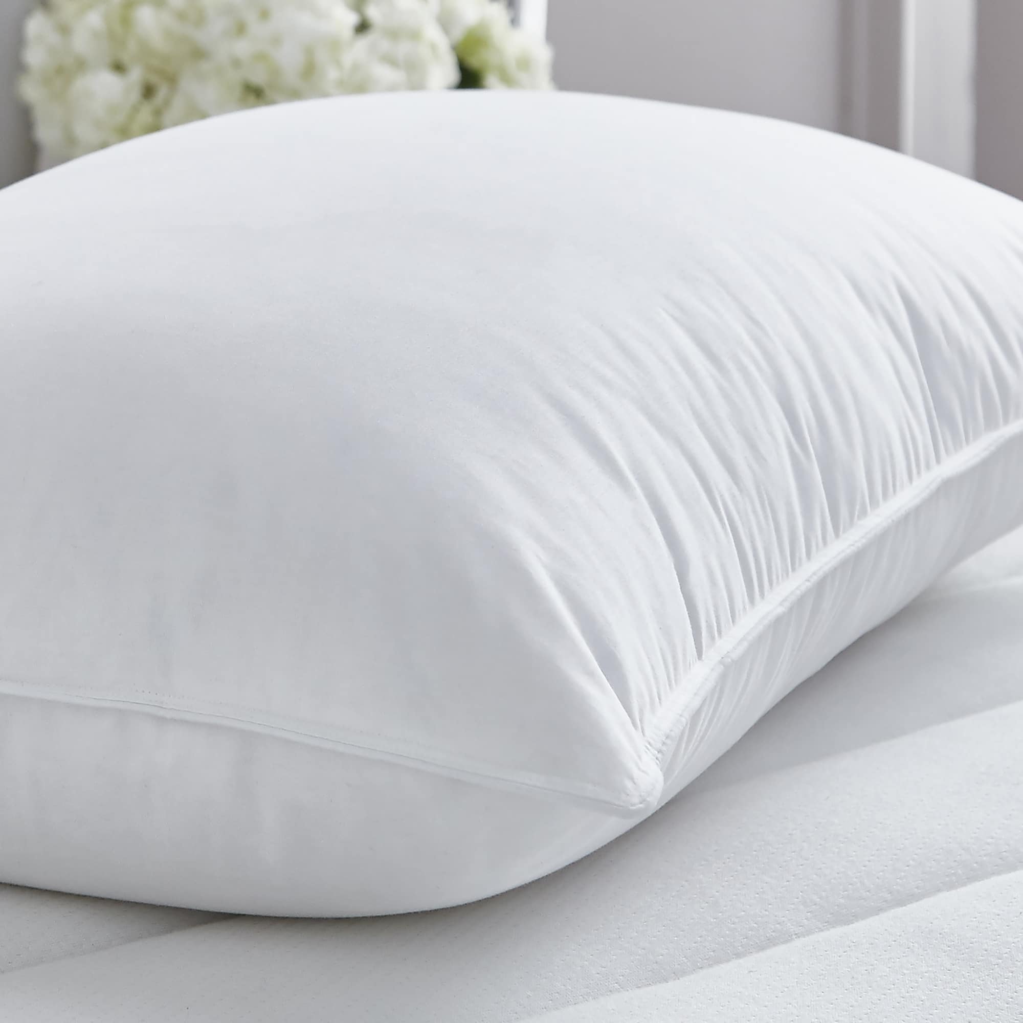 Silentnight 70% Down 30% Duck Feather Pillow-image-566087SN