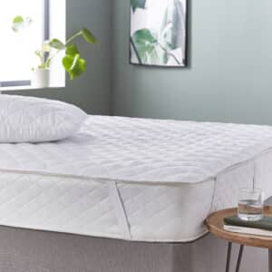 Silentnight Anti-Allergy Mattress Protector