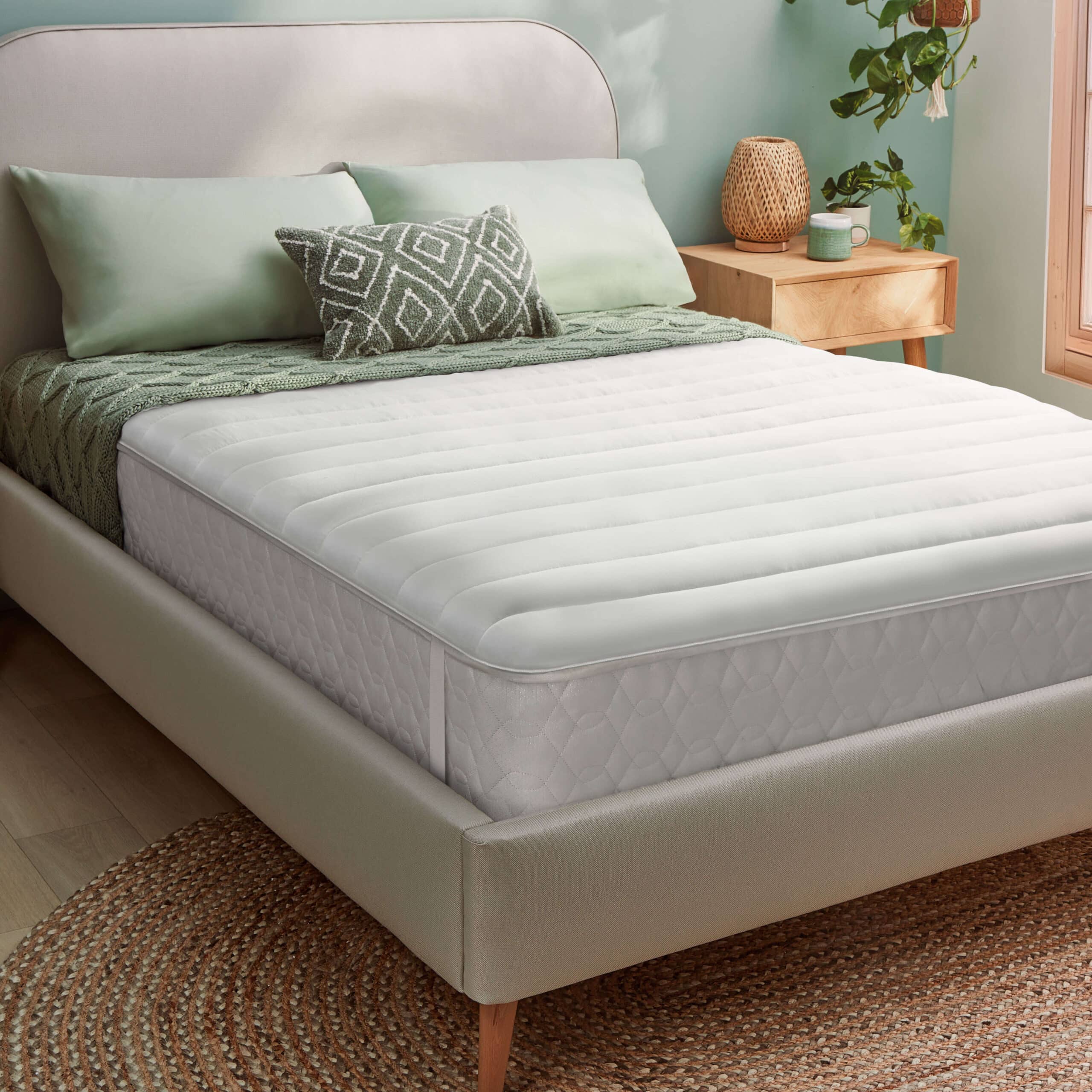 Silentnight Anti-Allergy Mattress Topper-image-610032GE