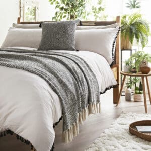 Cosmo Living by Cosmopolitan Geometric Diamond Throw & Cushion Bundle