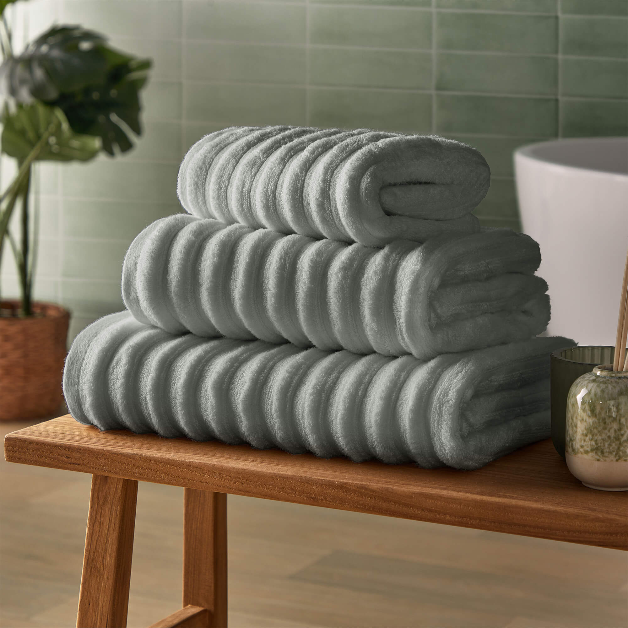 Silentnight Ribbed Cotton Towels - Grey-image-589628GE