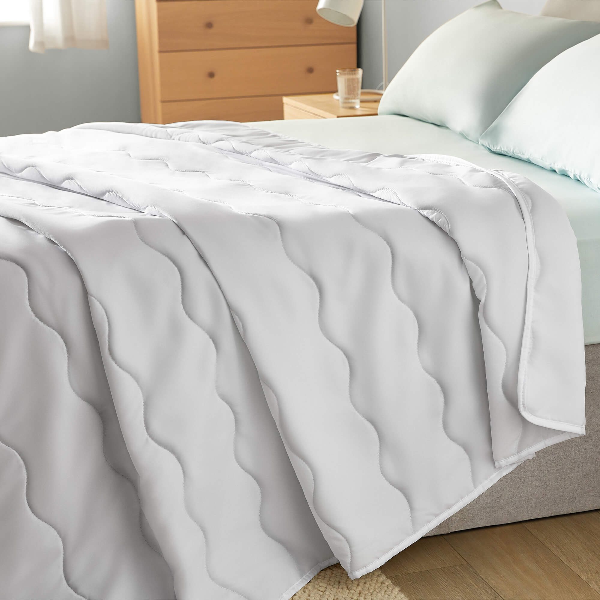 Silentnight Summer Breeze Duvet - 2.5 Tog-image-571173GE