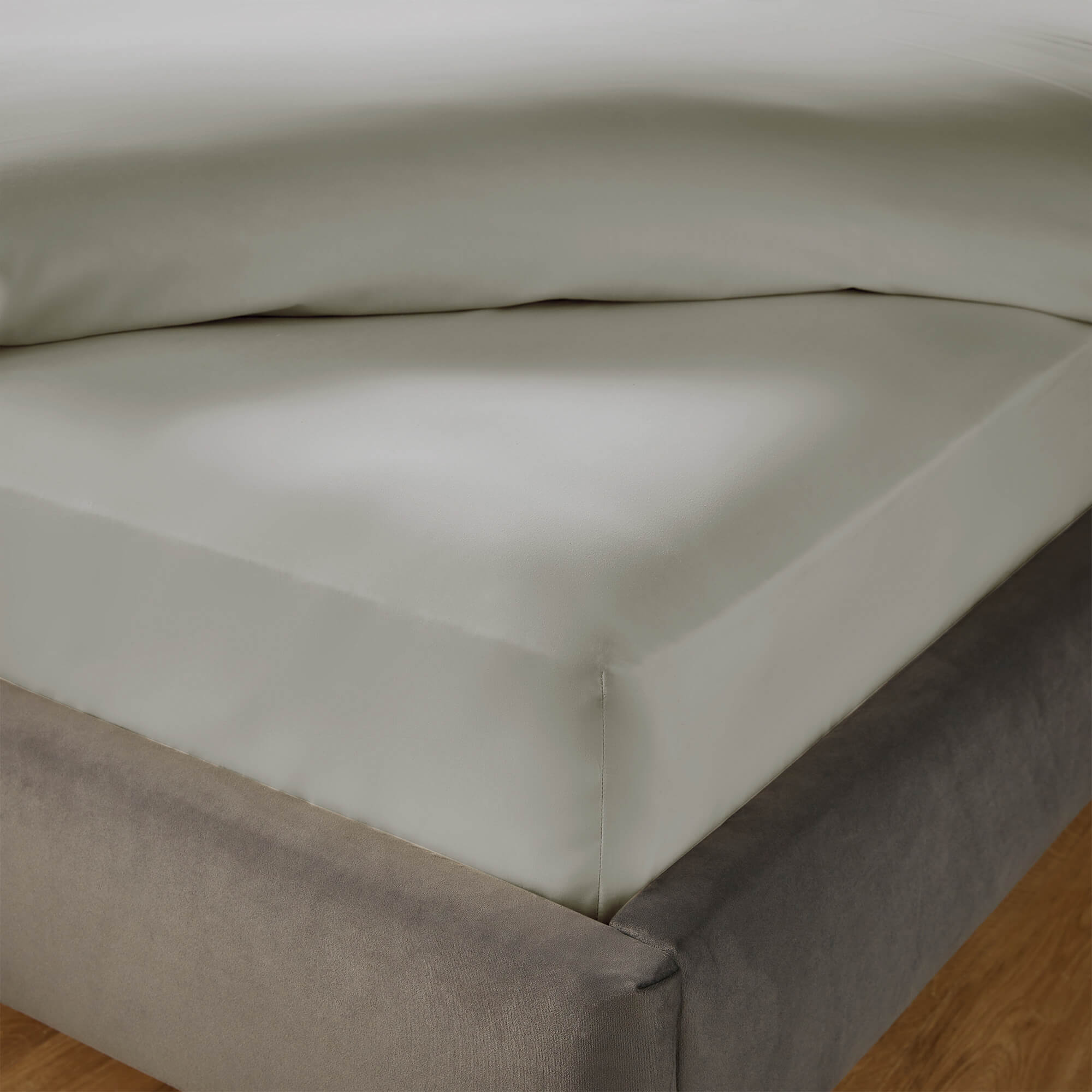 Silentnight Pure Cotton Fitted Sheet - Light Grey-image-597746GE