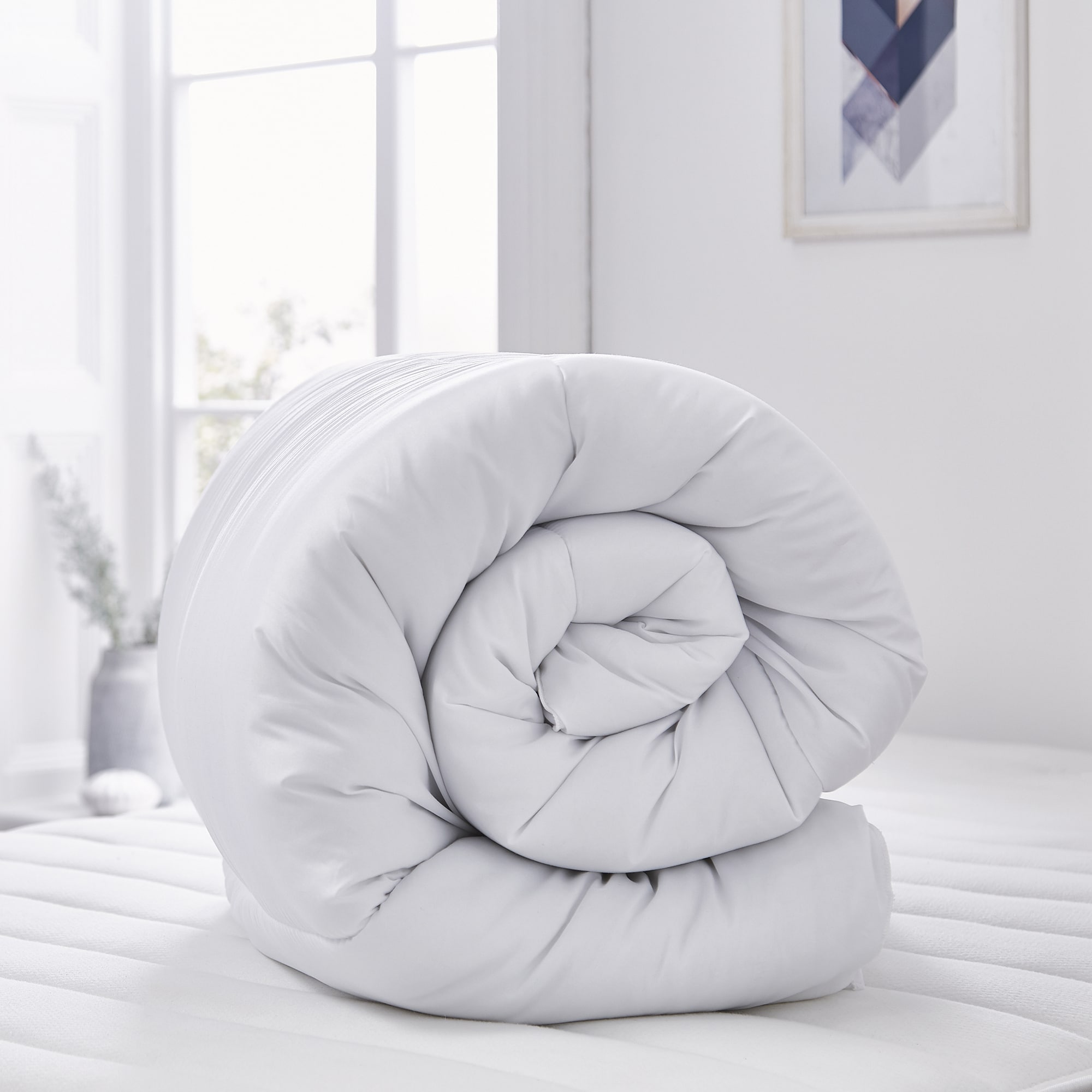 Silentnight Essentials Duvet - 10.5 Tog-image-441360GE