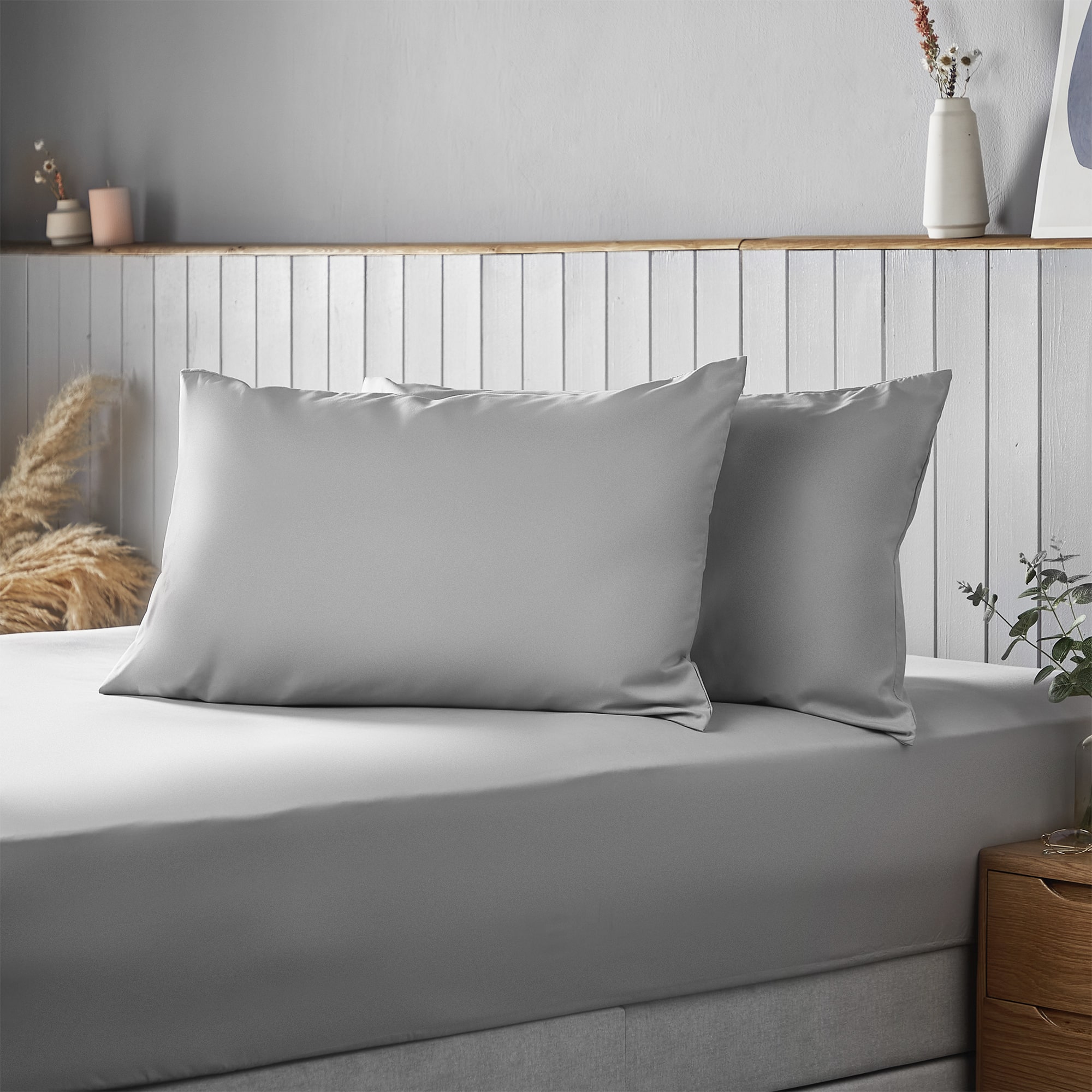 Silentnight Supersoft Dove Grey Pillowcase Pair-image-541572GE