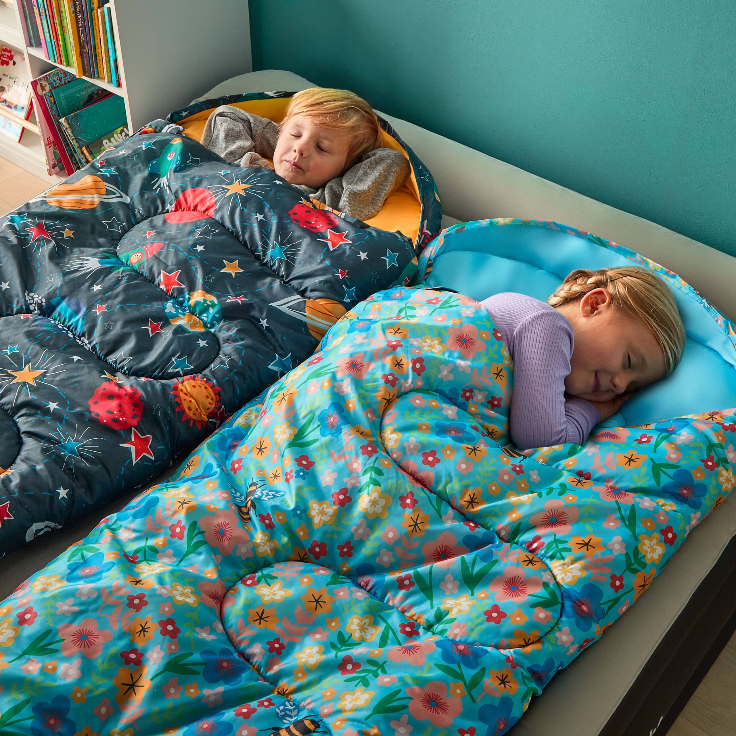 Silentnight Kids Sleeping Bag-image-593328GE