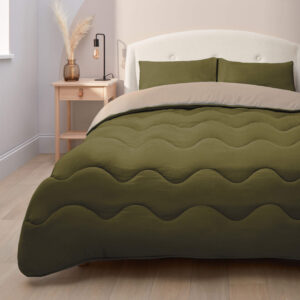 Silentnight | Coverless Duvet & Pillowcase Set, Seersucker - Olive/Natural