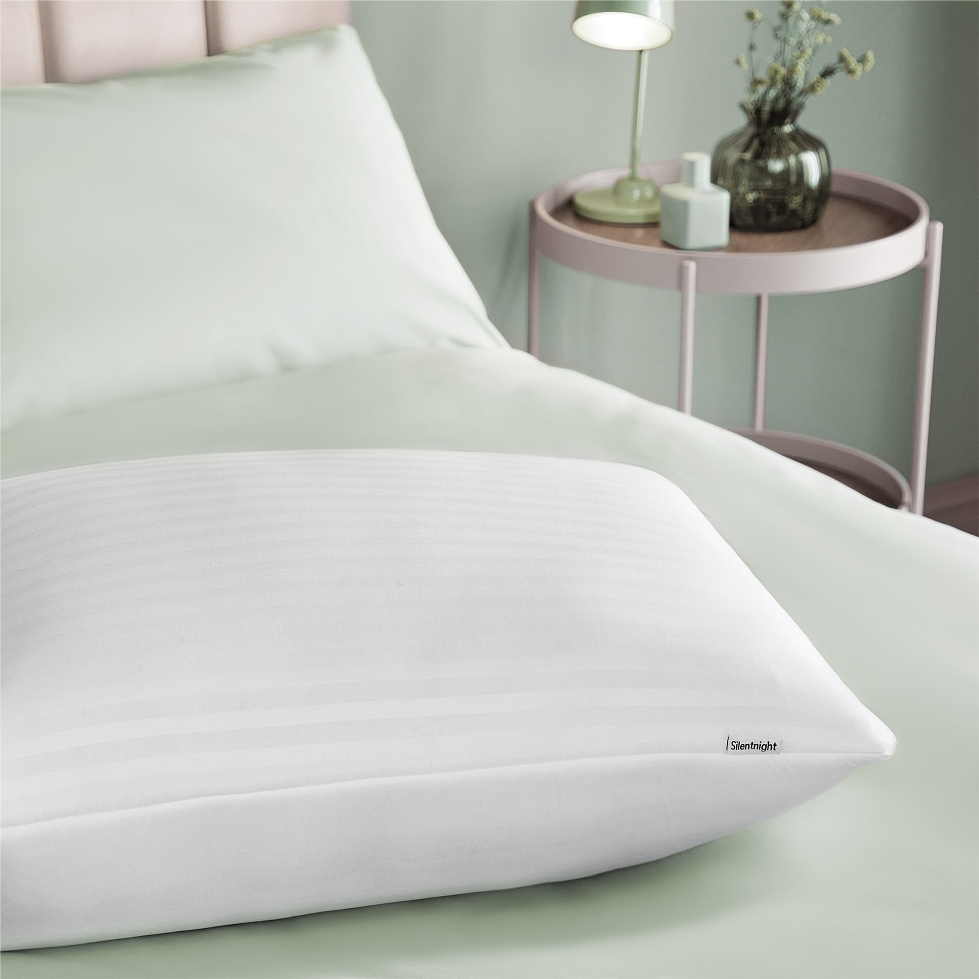 Silentnight Sink-in Anti-allergy Memory Foam Pillow Pair-image-598743GE