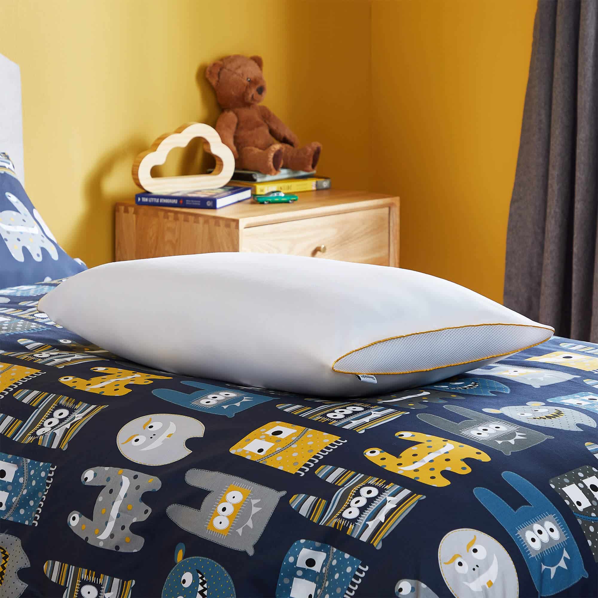 Silentnight Healthy Growth Breathable Pillow-image-551472GE