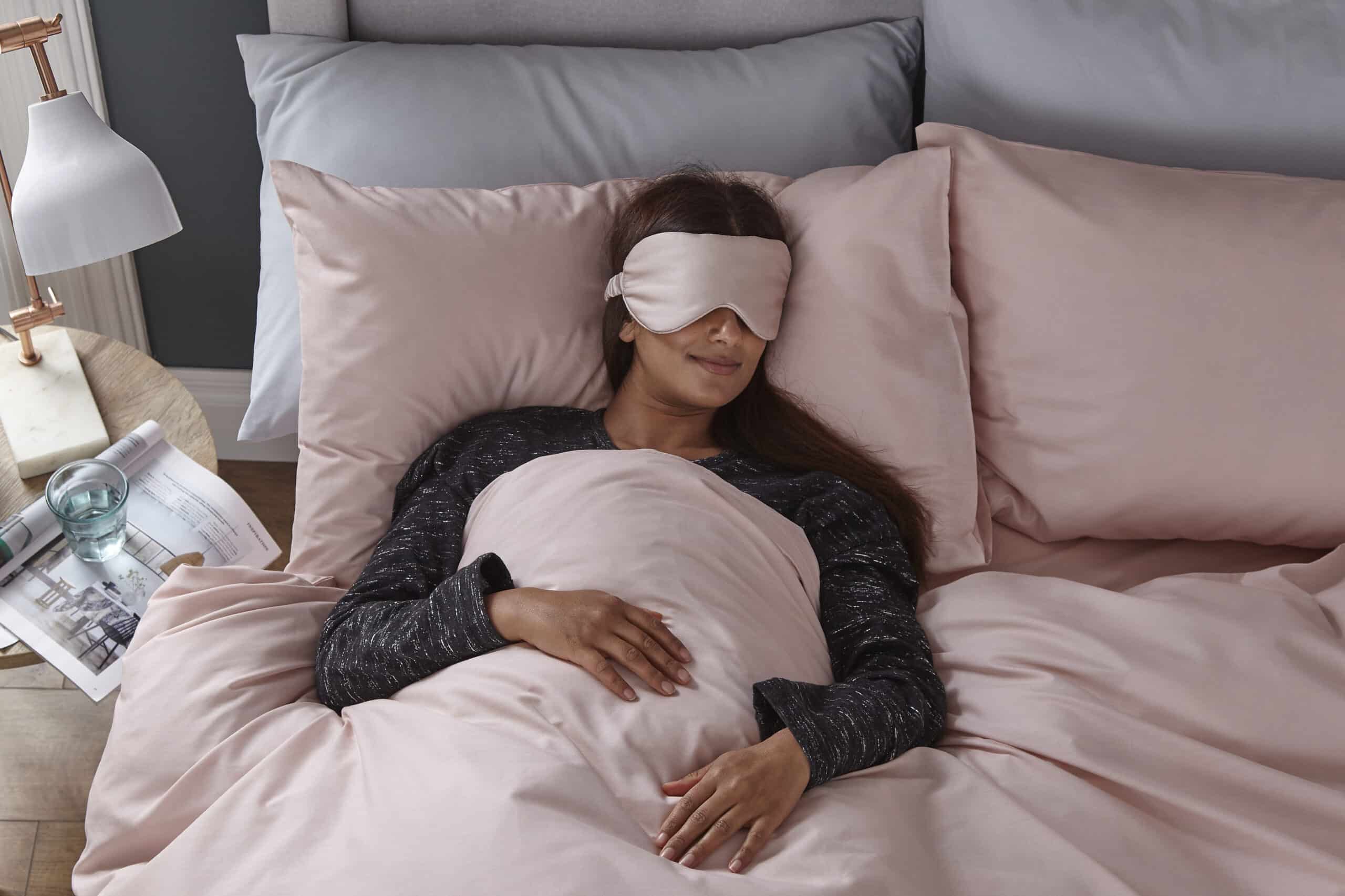 Silentnight Wellbeing Collection Silk Eye Mask-image-537582GE
