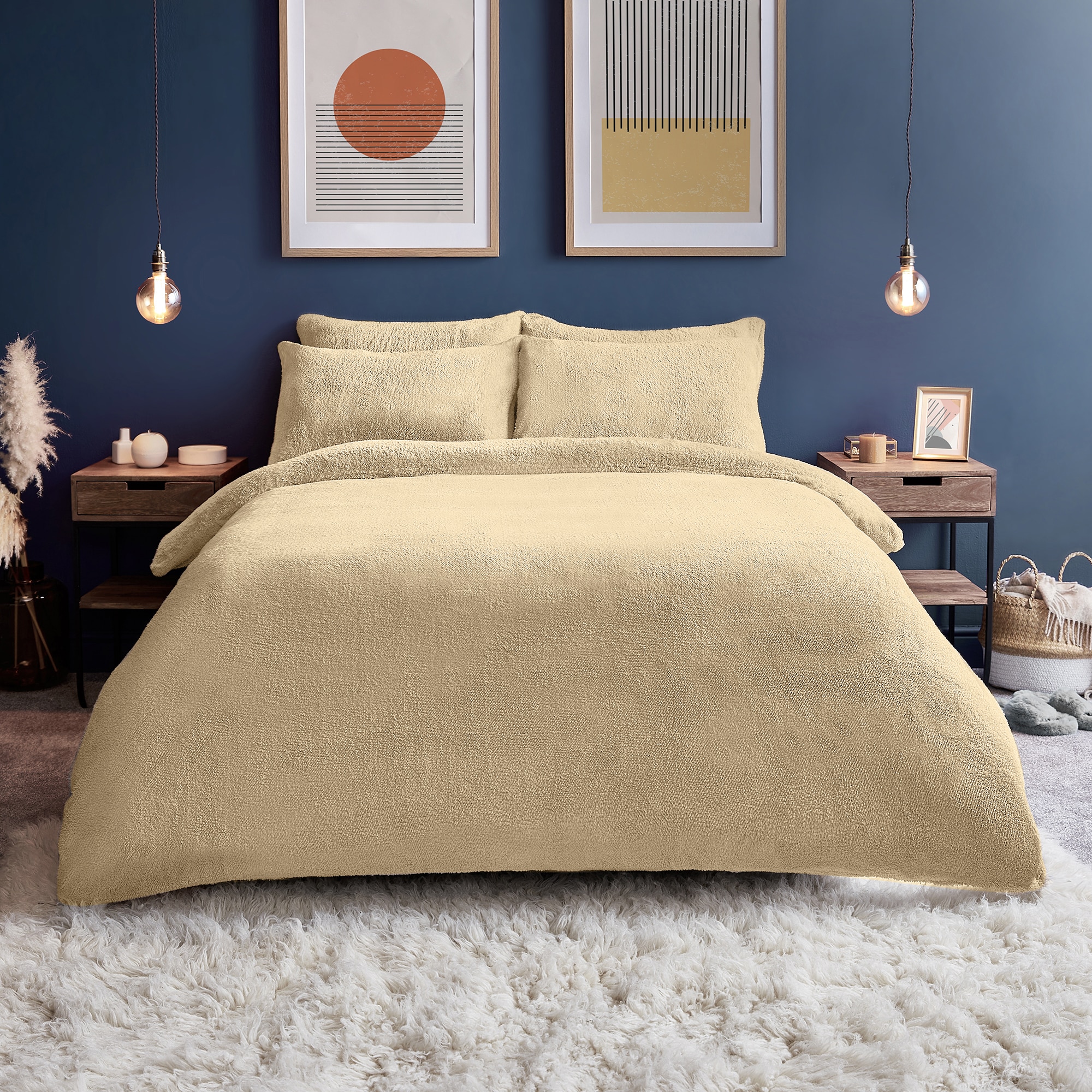 Silentnight Teddy Fleece Duvet Set and Fitted Sheet Bundle-image-1401717859