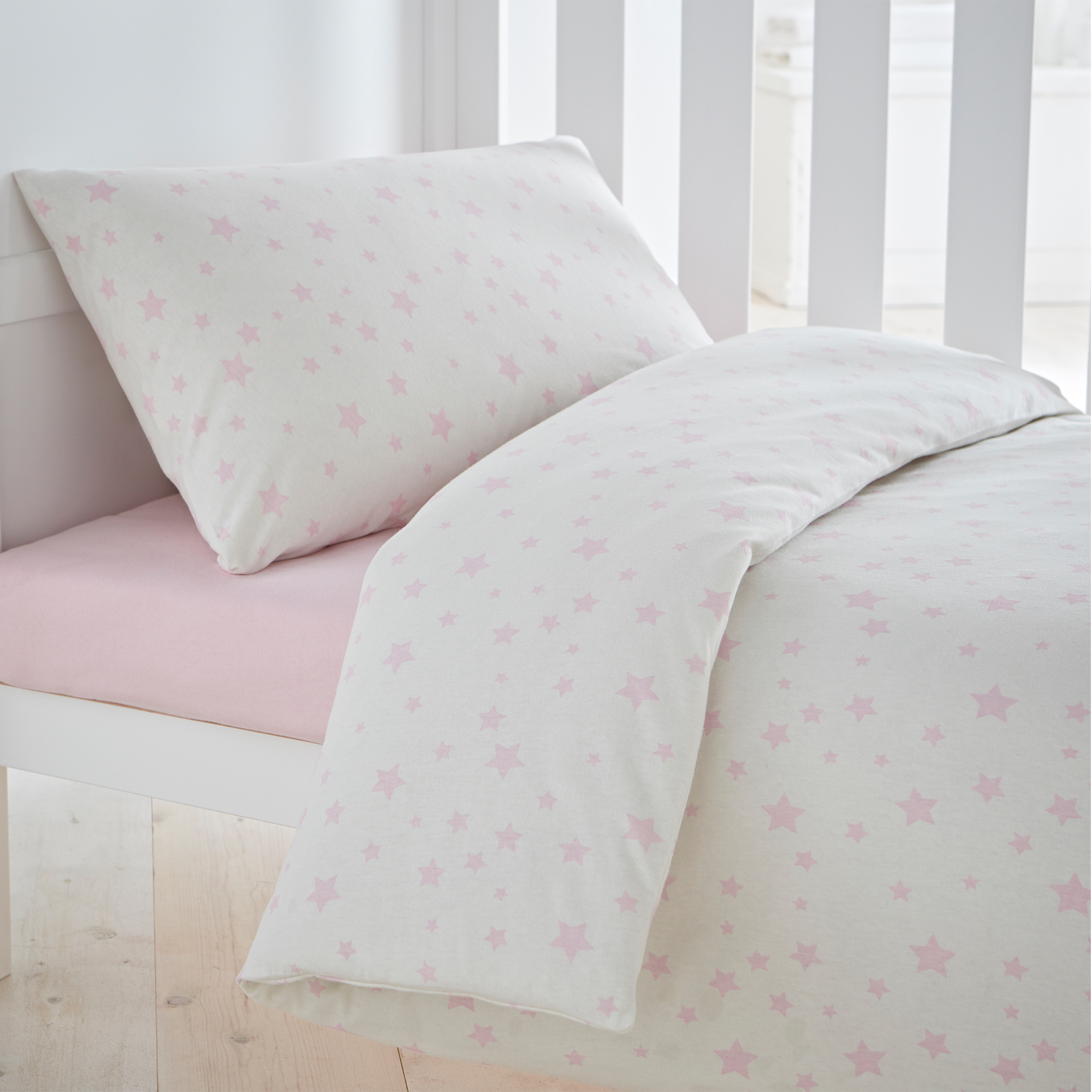 Silentnight Safe Nights Stars Cot Bed Duvet Set-image-483131GE