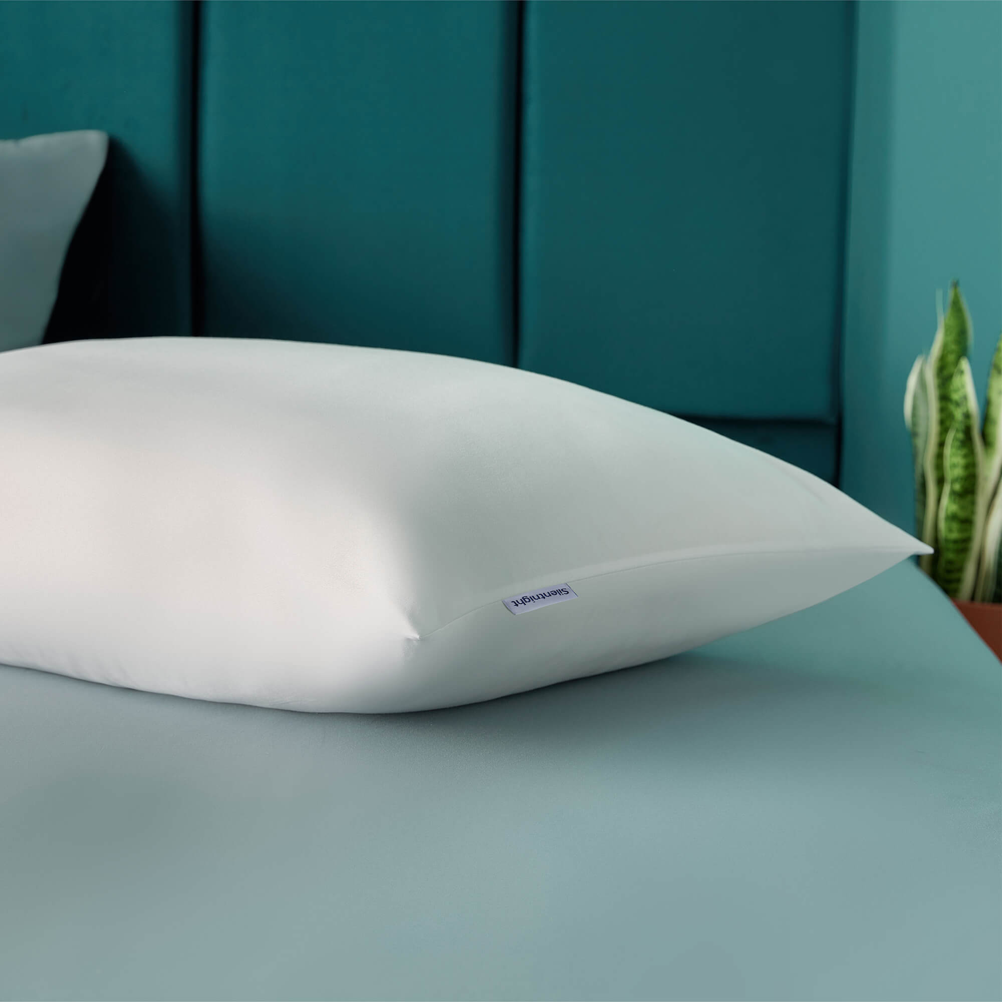 Silentnight Orthopaedic Pillow-image-610070GE